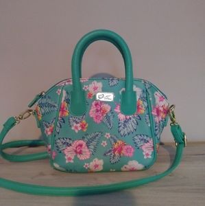 Betsy Johnson handbag w)crossbody strap